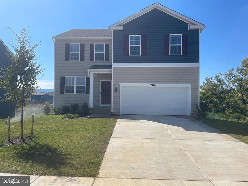 286 Centergate Dr - Photo 2 of 29