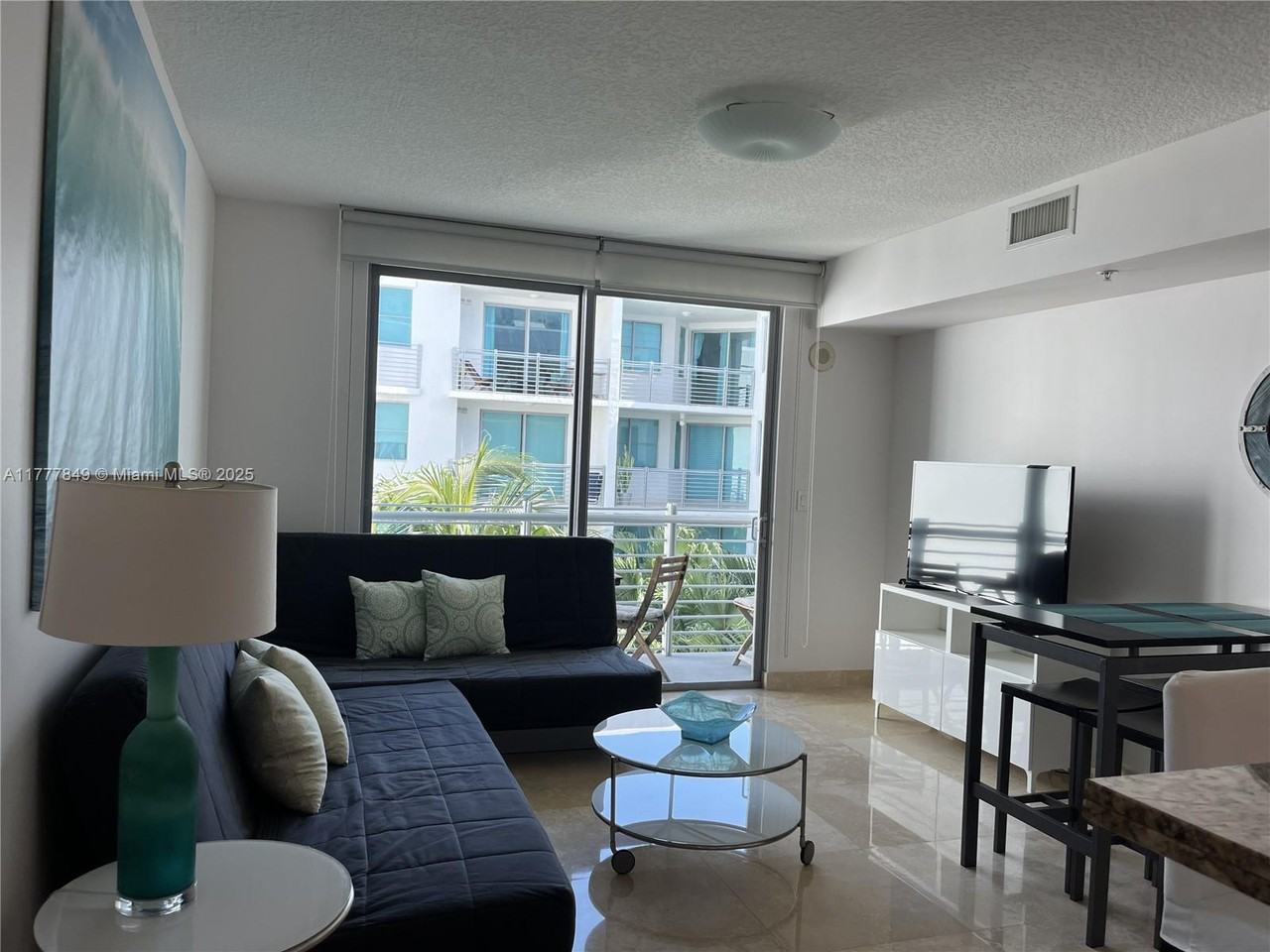 110 Washington Ave - Photo 5 of 29