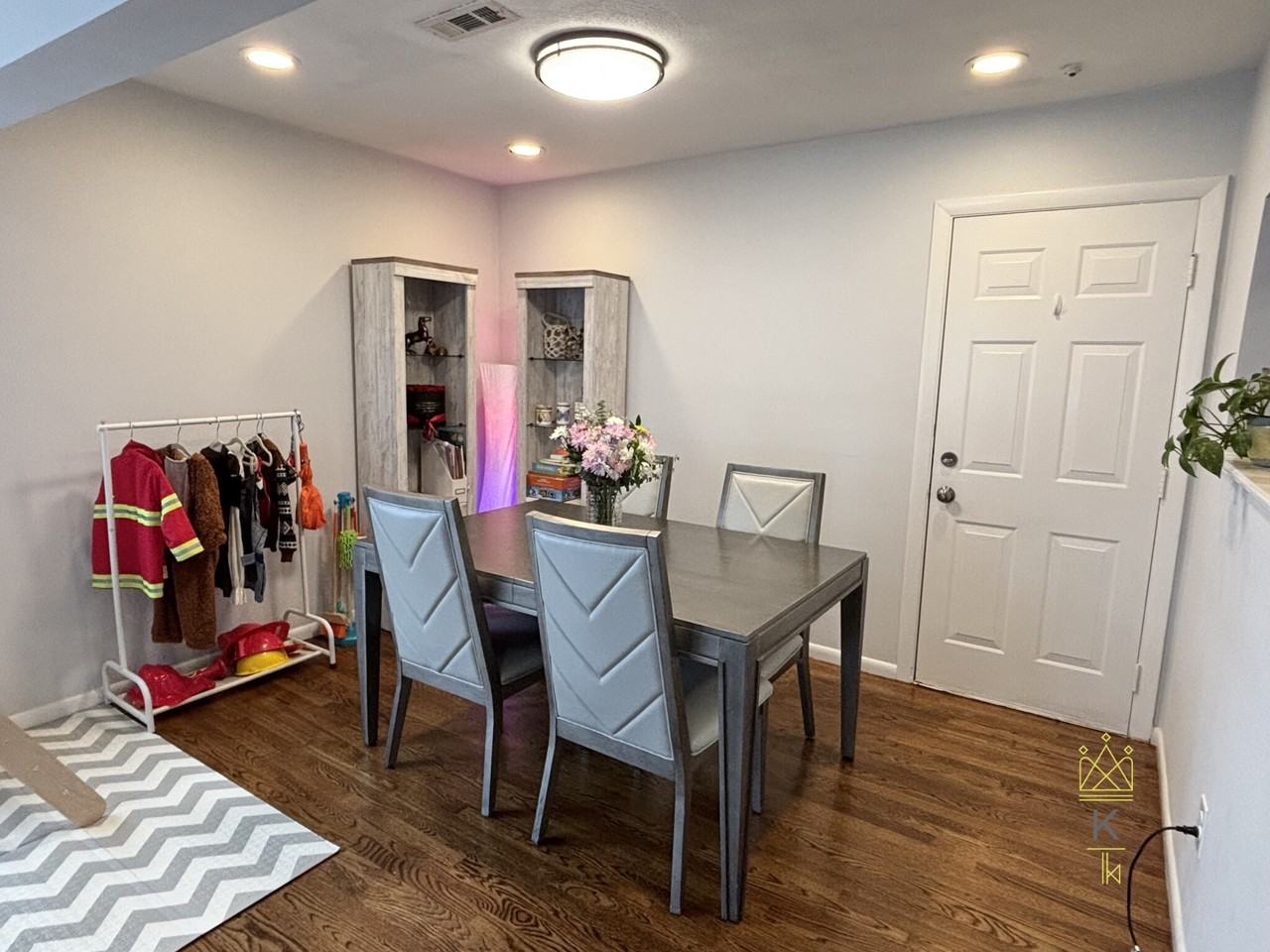 29 Harrison St #B - Photo 3 of 22
