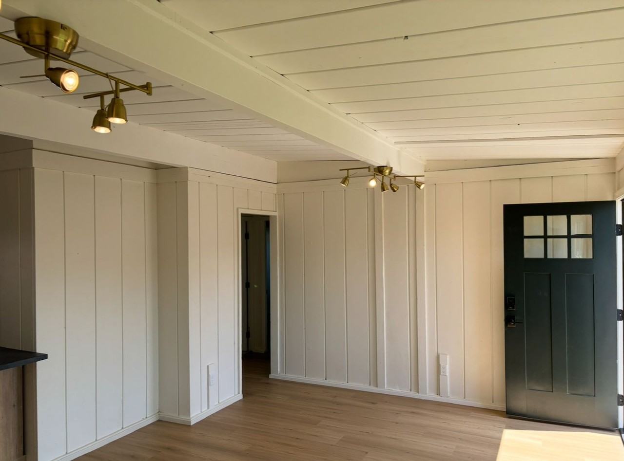 1204 13th St - Photo 5 of 13