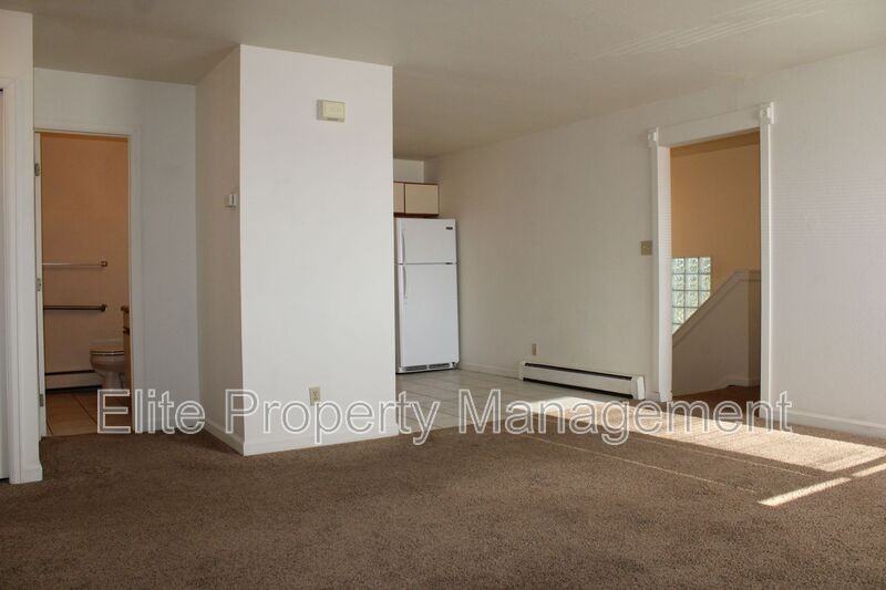 208 W Palmer Lake Dr - Photo 3 of 13