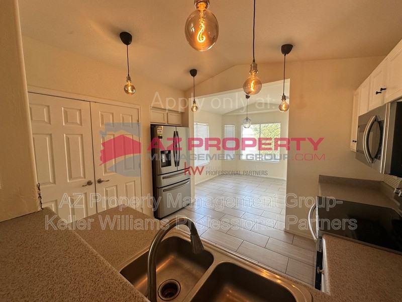 16833 W Tasha Dr - Photo 4 of 19
