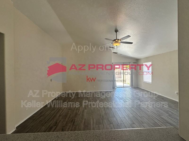 16833 W Tasha Dr - Photo 7 of 19