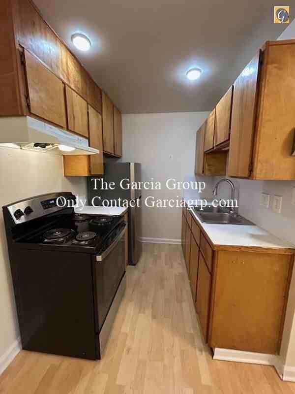 7805 Ne Failing St #11 - Photo 2 of 9