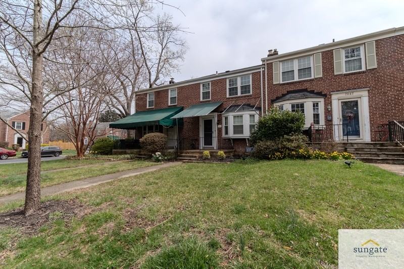 7049 Heathfield Rd - Photo 2 of 27