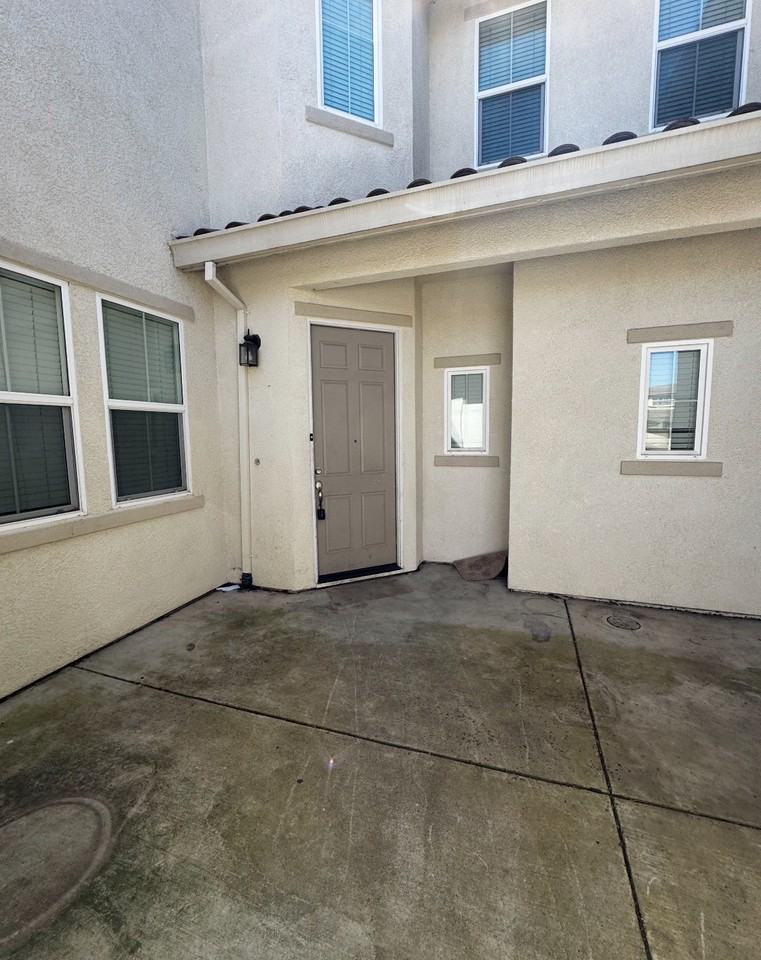 7012 Santarem Ct - Photo 2 of 40