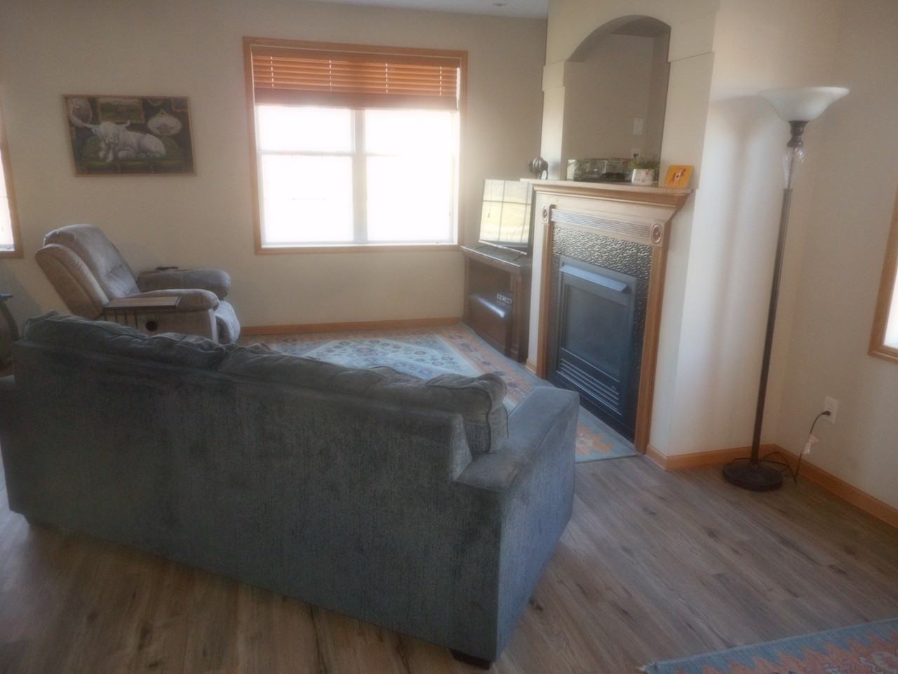 4858 Bivens Ct - Photo 2 of 14