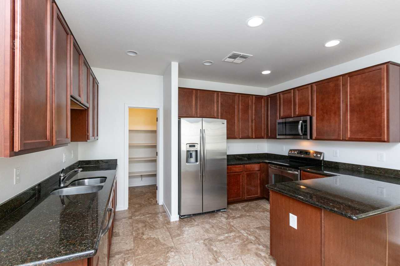 3906 E Leslie Dr - Photo 6 of 22