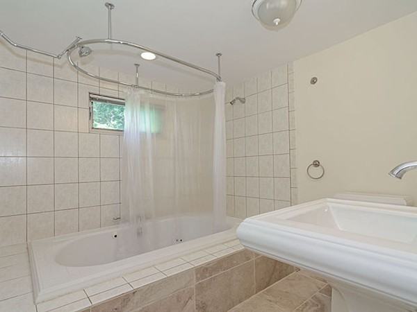 Winslow Ave #2 - Photo 4 of 11