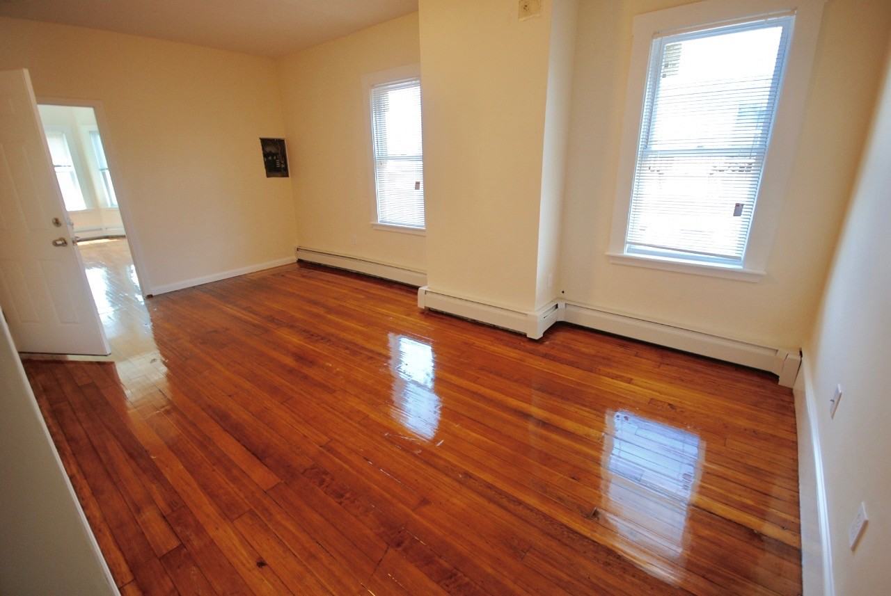 Bennington St. & Putnam St #2 - Photo 2 of 10