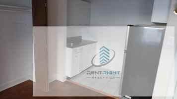 featured image of 1209 W Sherwin Ave