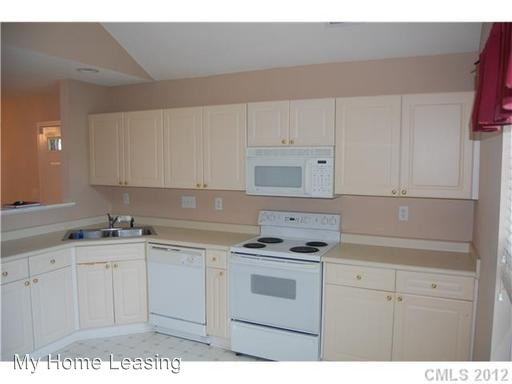 4531 Antelope Ln - Photo 2 of 6