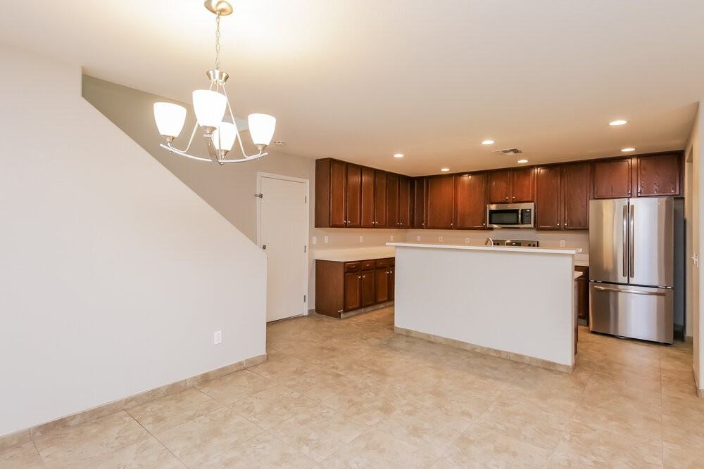 3874 E Jasper Dr - Photo 7 of 17