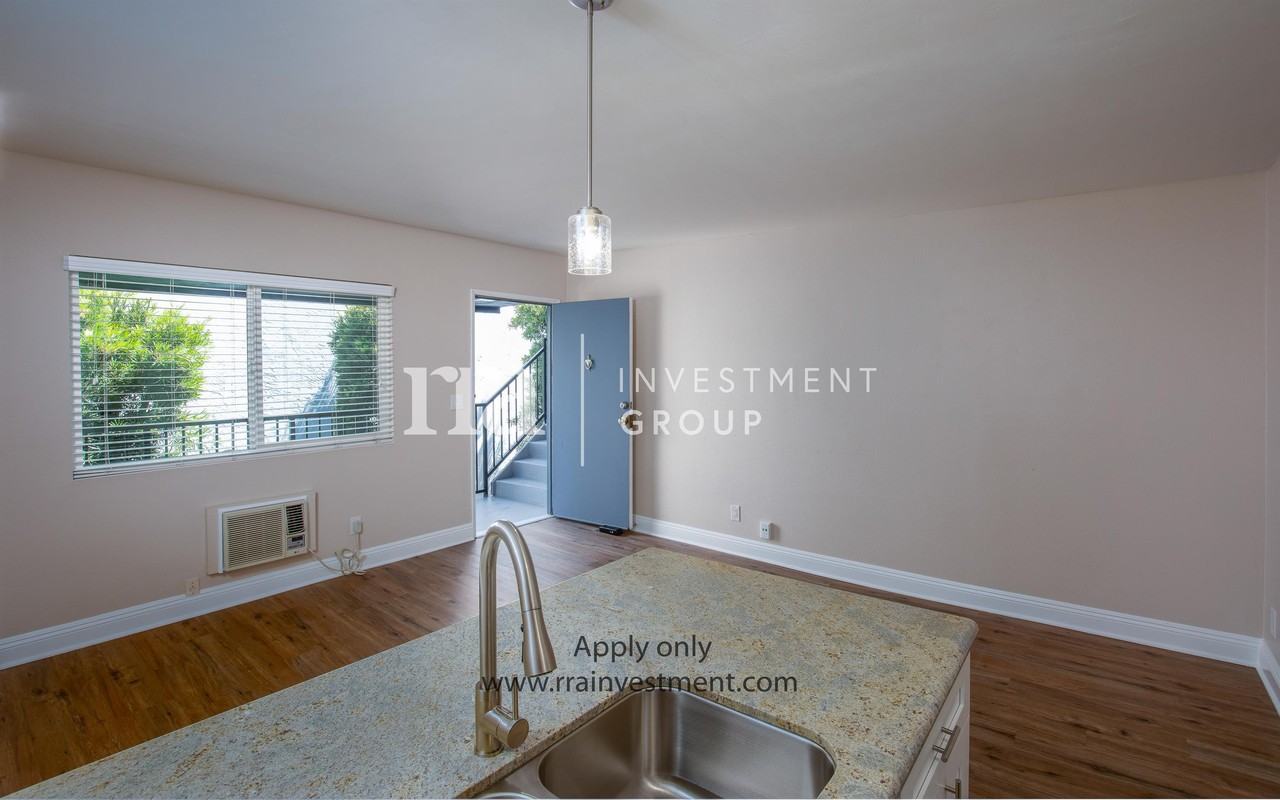 2405-2411 Adams Ave - Photo 2 of 50