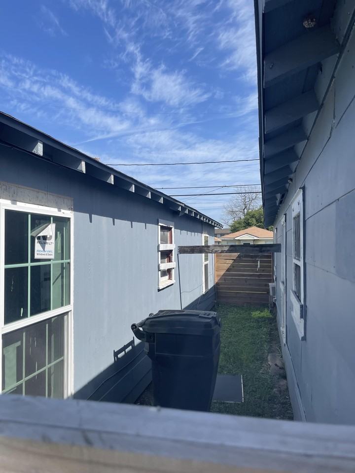 3110 Christie St. - Photo 2 of 18