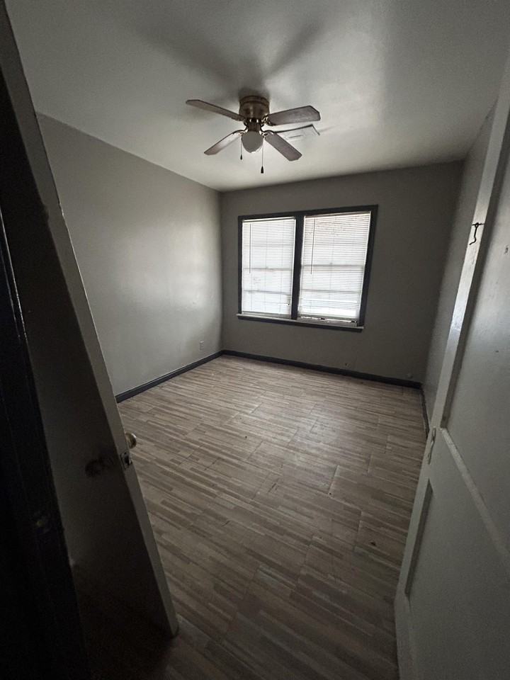 Reeveston - Photo 3 of 6