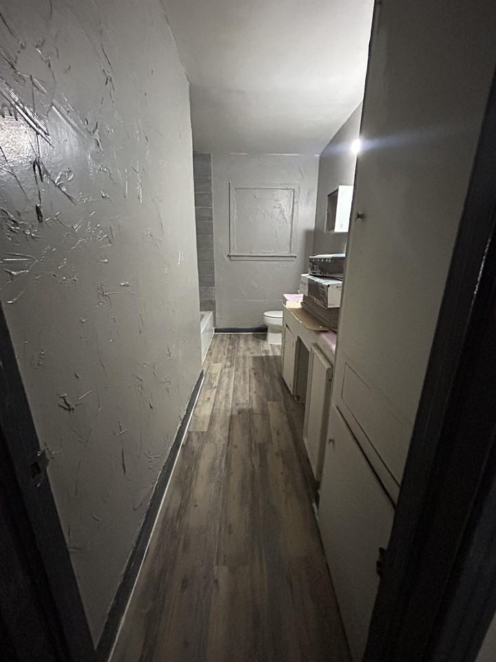 Reeveston - Photo 4 of 6