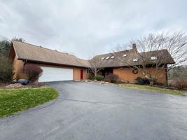 featured image of 64 Hungerford Rd