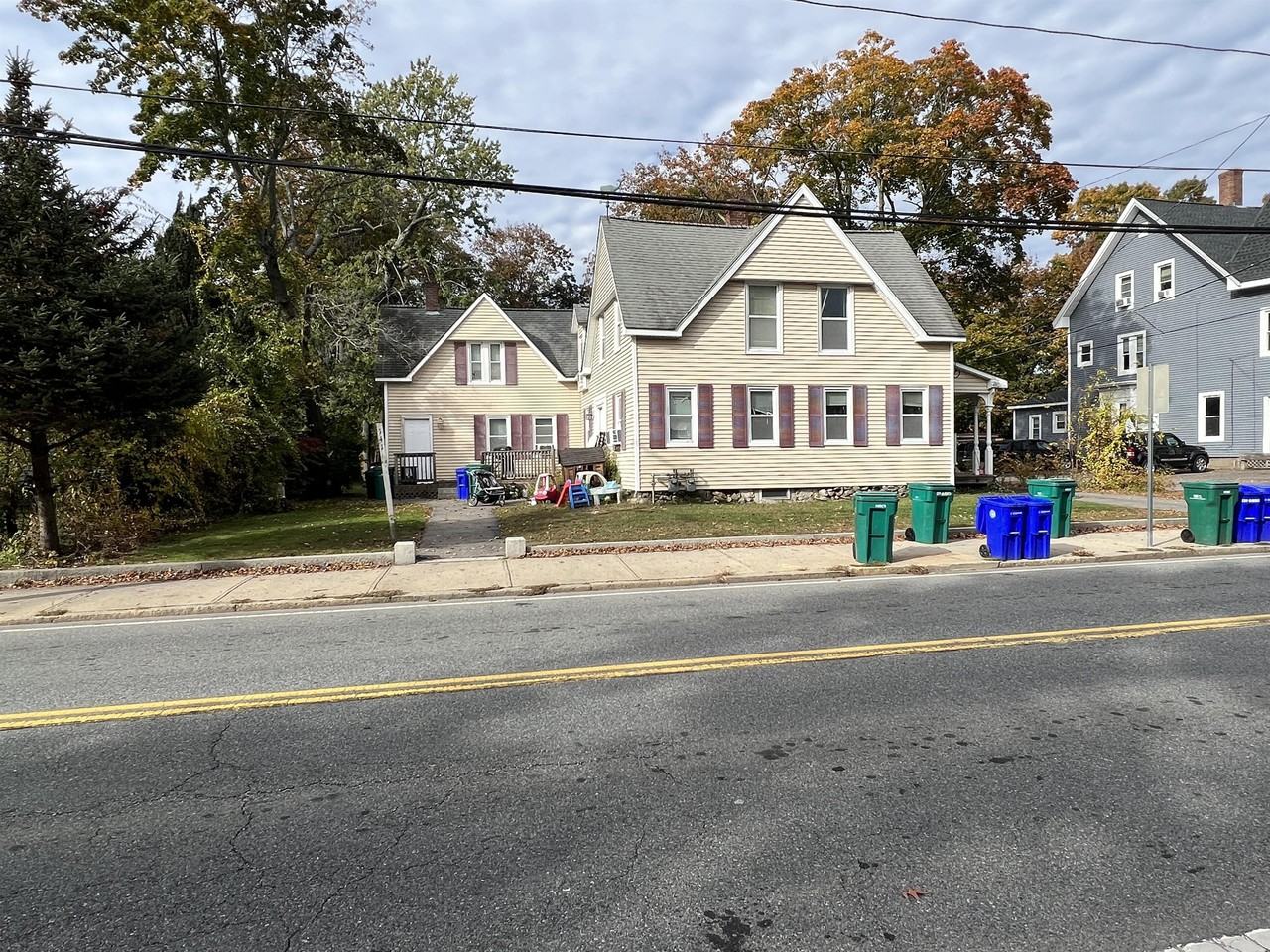 Jewel st investments, LLC (141,139,137 S.Main) - Photo 3 of 9