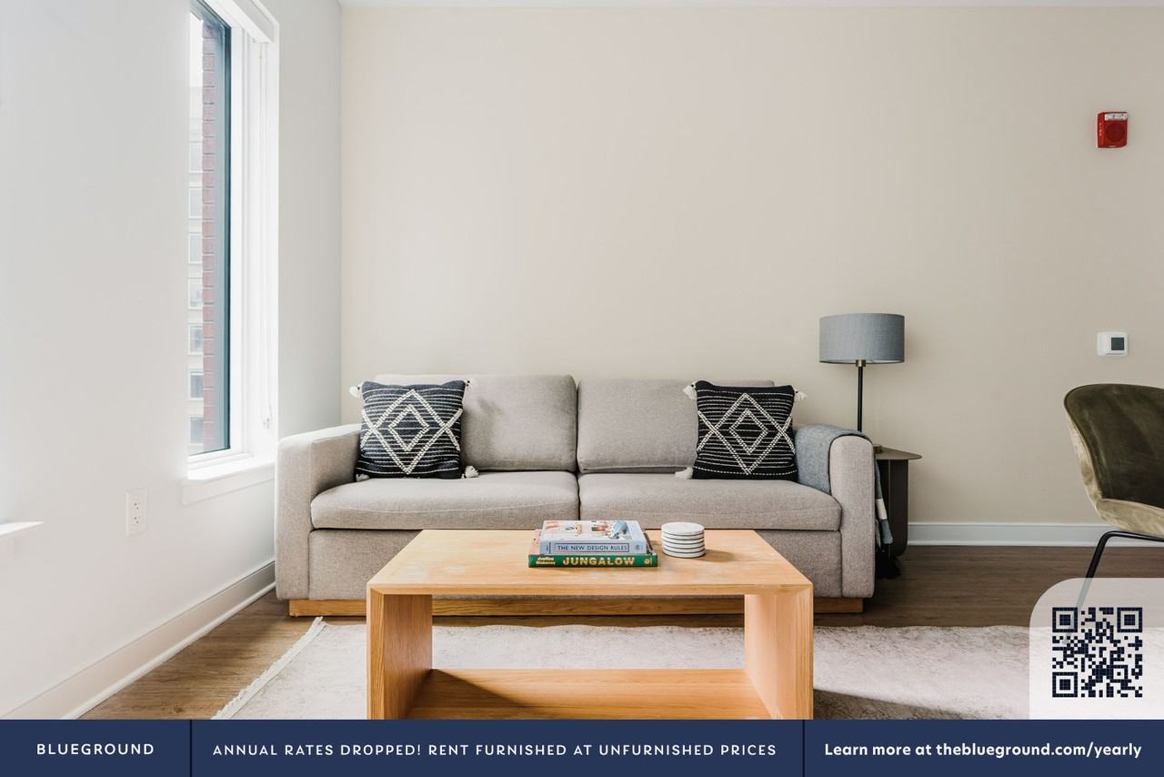 455 I Street Northwest - Photo 3 of 34