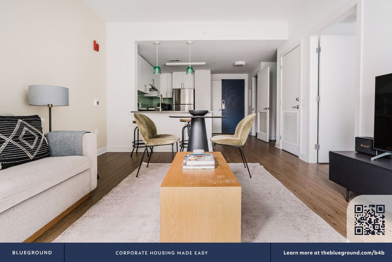 455 I Street Northwest - Photo 5 of 34