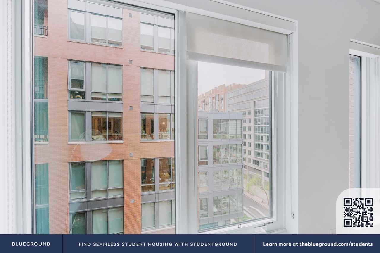 455 I Street Northwest - Photo 6 of 34