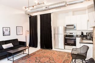 1811 Pleasant St - Photo 1 of 1