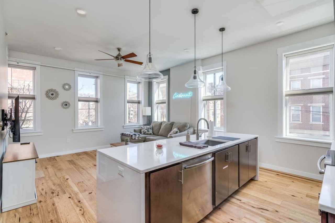 35 East Thirteenth Street #1056142P - Photo 2 of 16