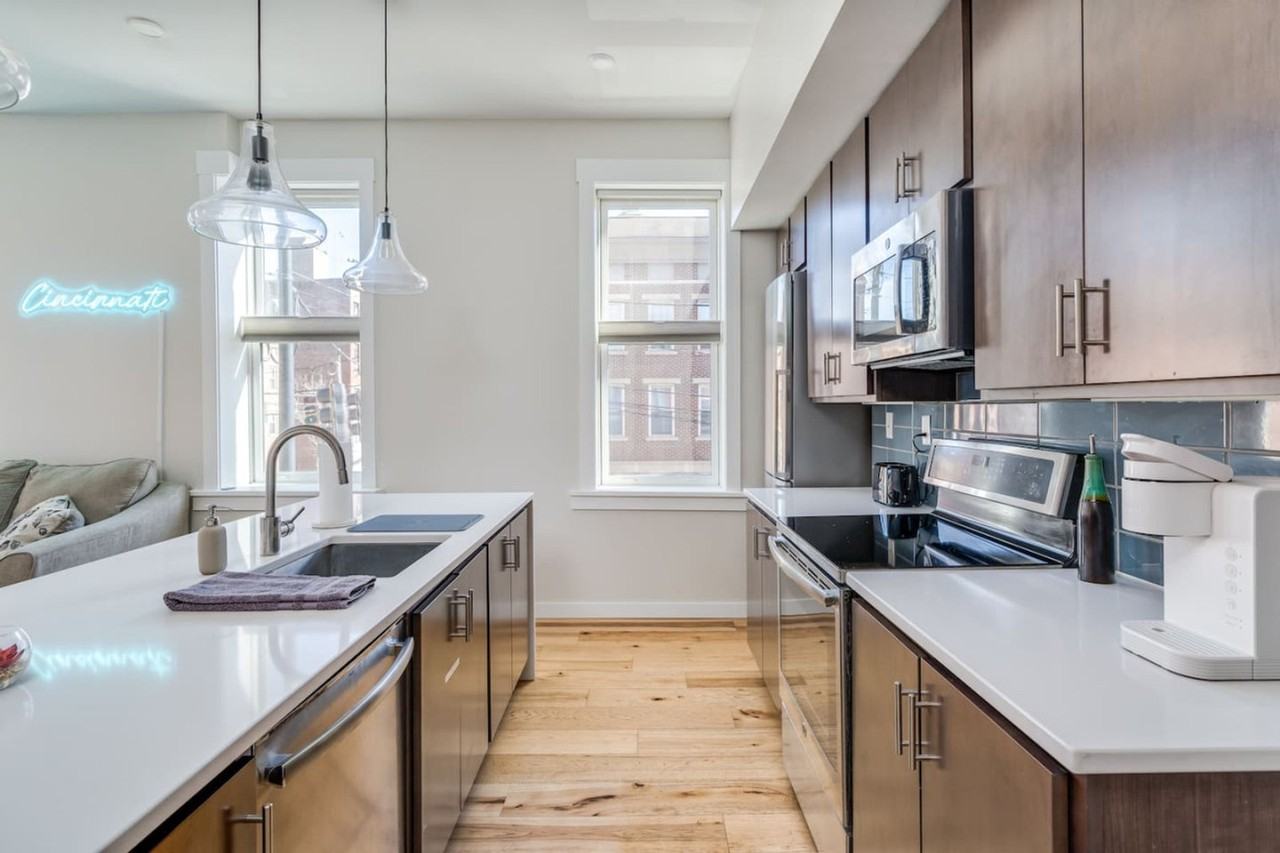 35 East Thirteenth Street #1056142P - Photo 3 of 16