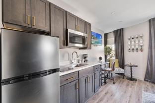 98 Cottage St - Photo 1 of 1