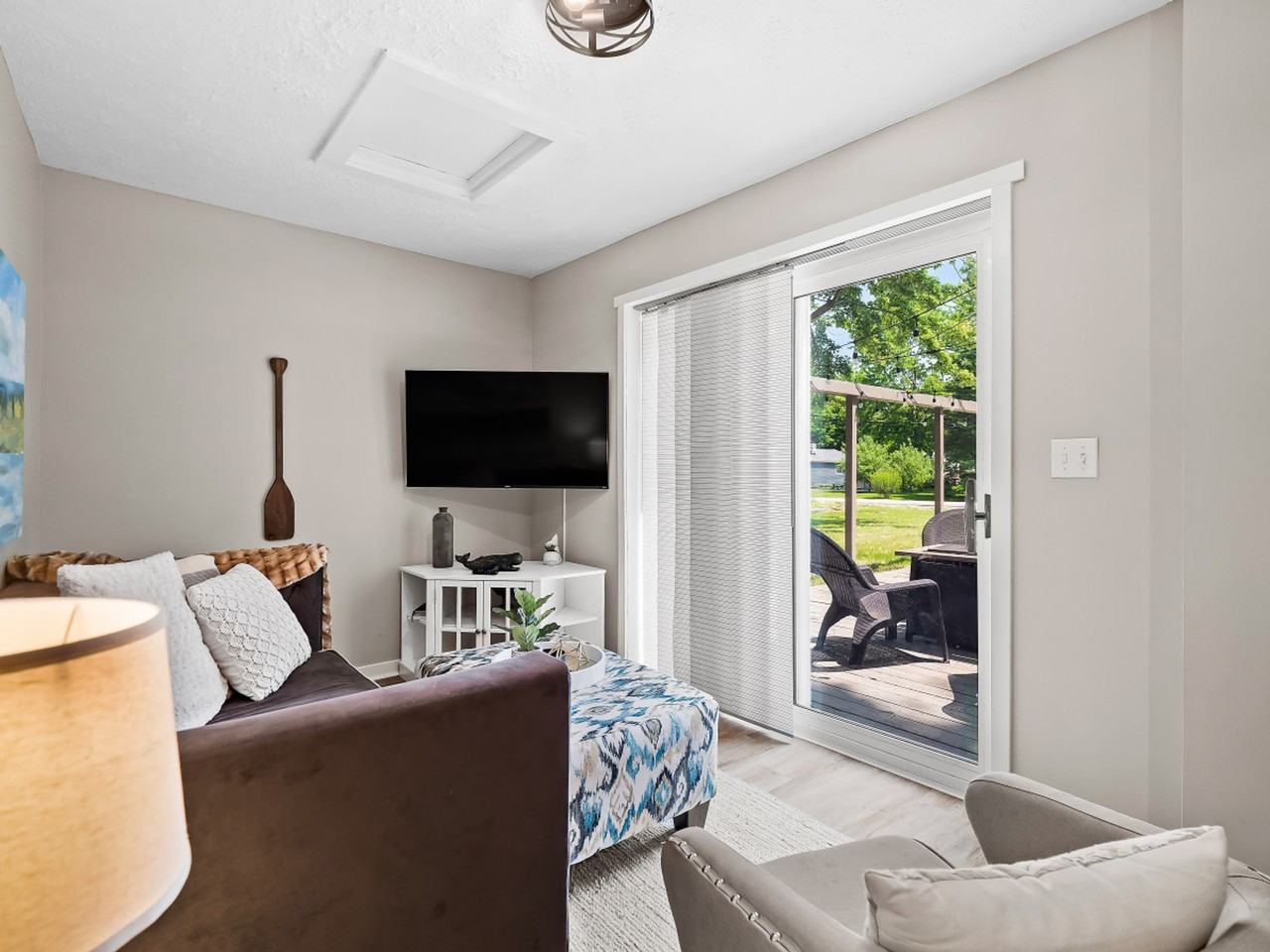 7525 Lake Rd #1061030P - Photo 2 of 25