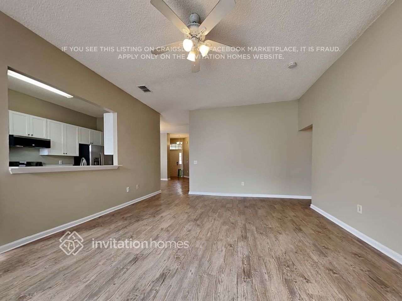 9564 Croxley Ct - Photo 3 of 18