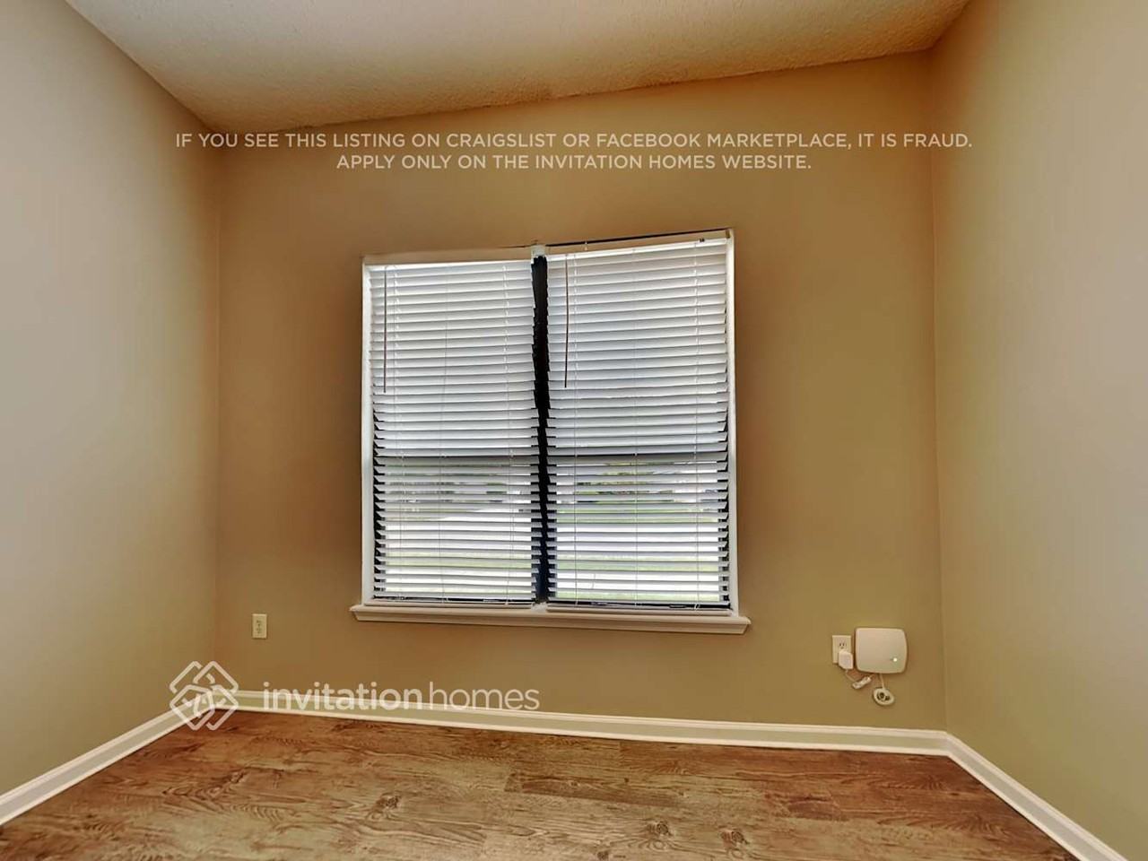 9564 Croxley Ct - Photo 5 of 18