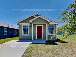 featured image of 4210 Southton Lk