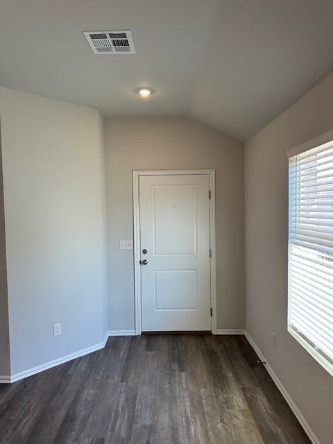 10040 Southwest 40th Street - Photo 3 of 18