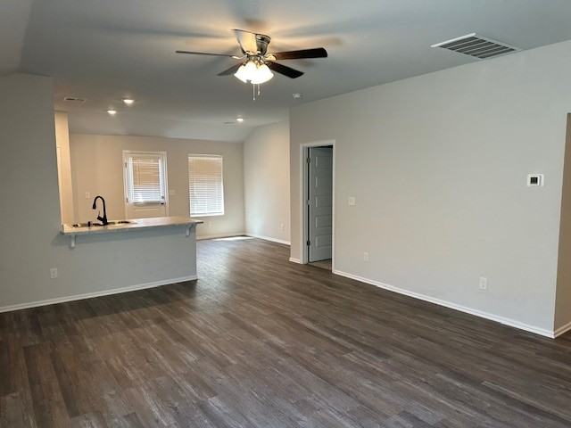 10040 Southwest 40th Street - Photo 5 of 18