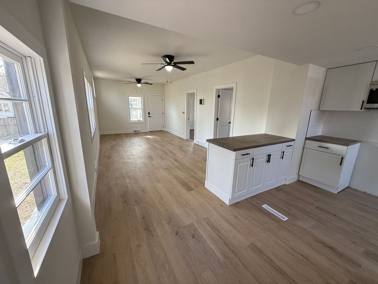 3911 8th St #3911-8thST - Photo 5 of 13