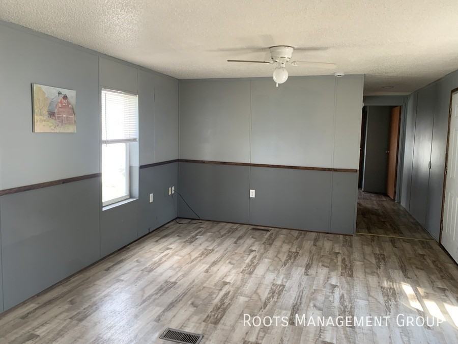 8725 Wabash Ave #117 - Photo 5 of 18