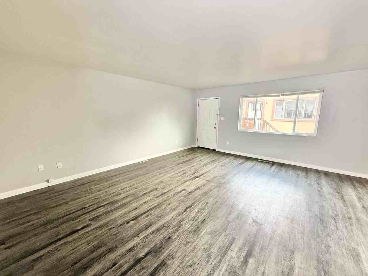 990 Westmoreland Rd #B - Photo 2 of 19