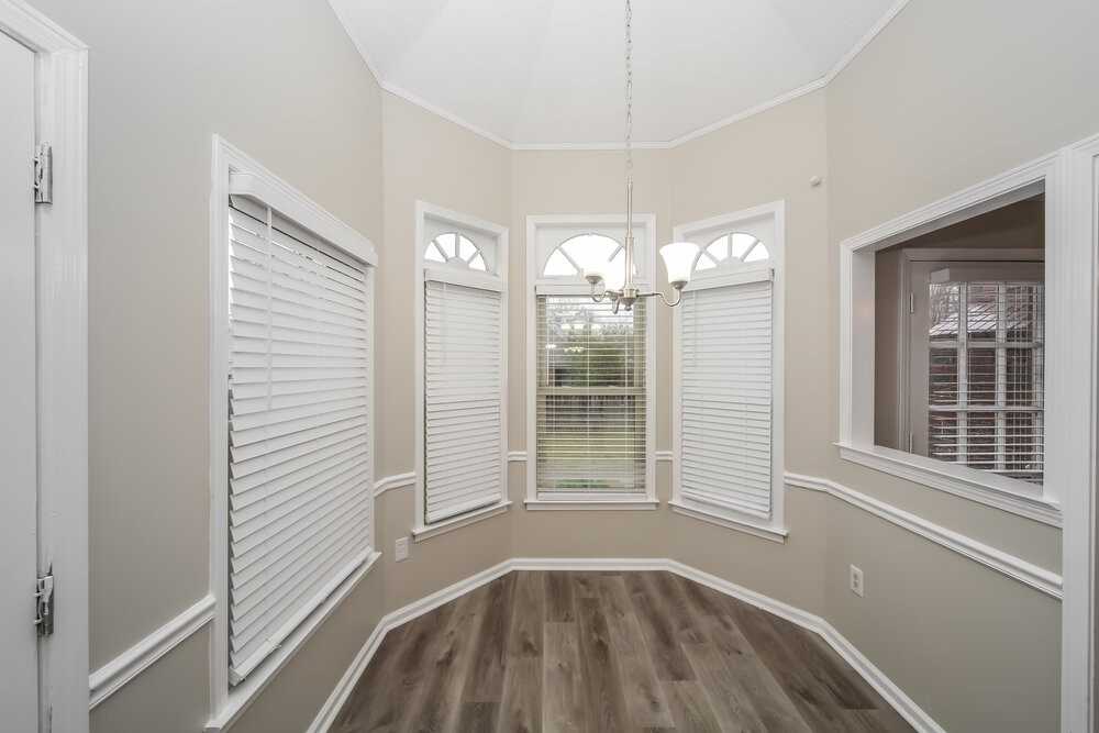 7308 Schilling Cv E - Photo 6 of 17