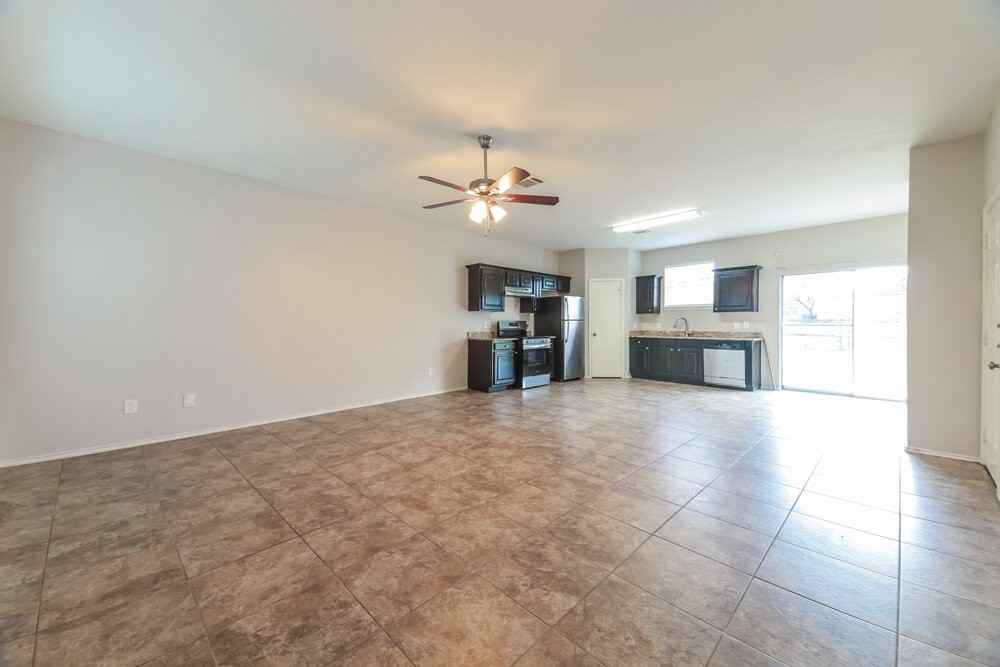 9727 Checota Dr - Photo 4 of 17