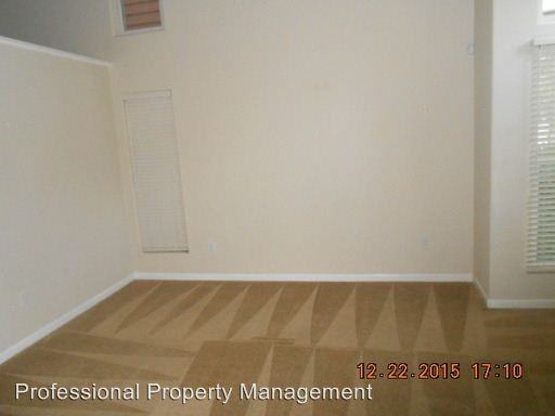 2144 Lewis St - Photo 2 of 6