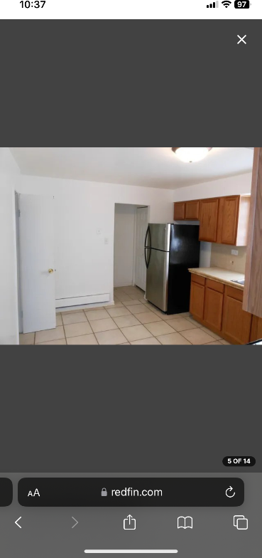 399 Oglesby Ave - Photo 2 of 10