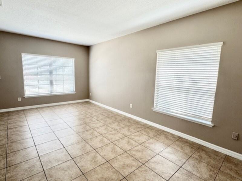 3560 Windleshore Way - Photo 3 of 20