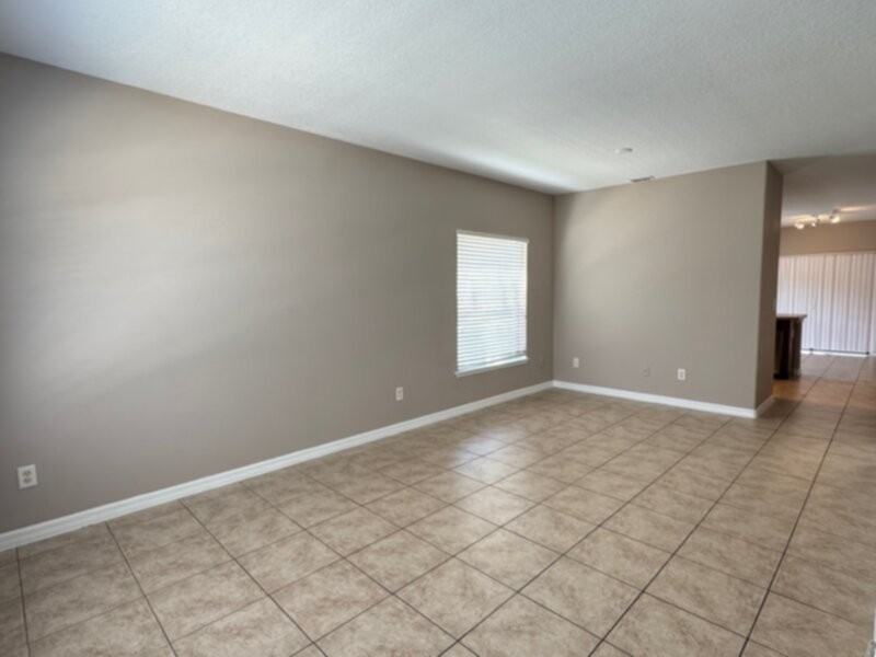 3560 Windleshore Way - Photo 4 of 20