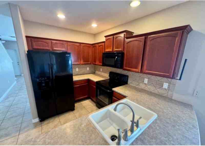 3560 Windleshore Way - Photo 5 of 20