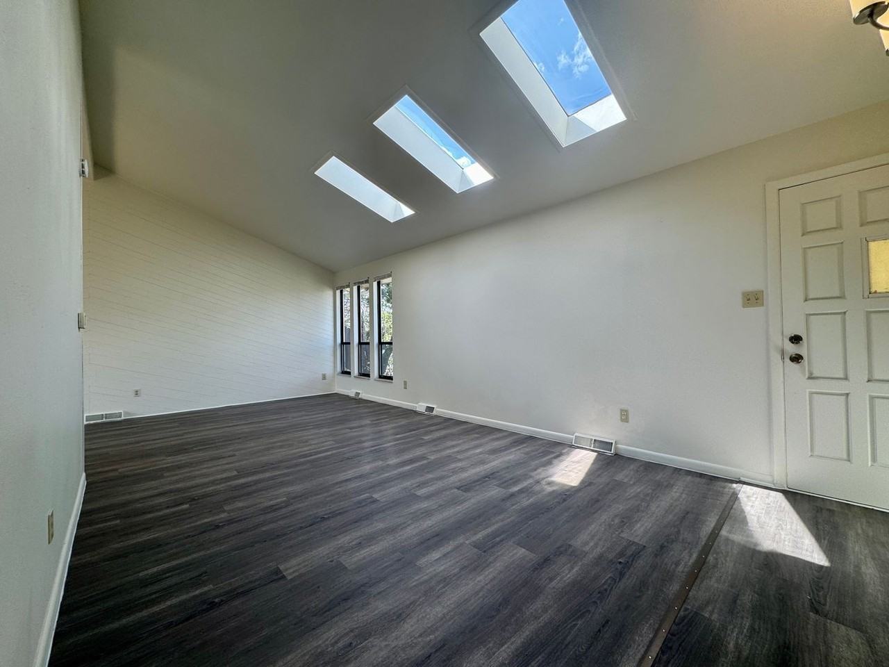 38 S Yank Way - Photo 4 of 30