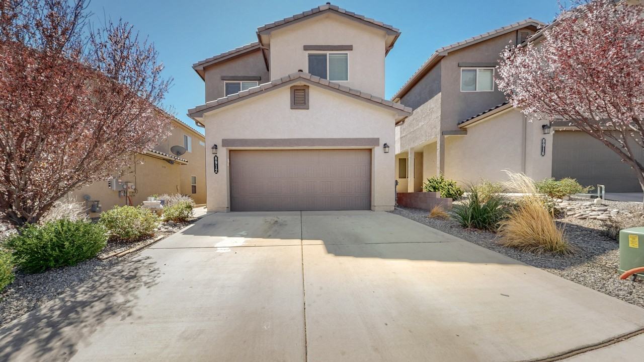 8912 Zephyr Pl Nw #NA - Photo 3 of 32