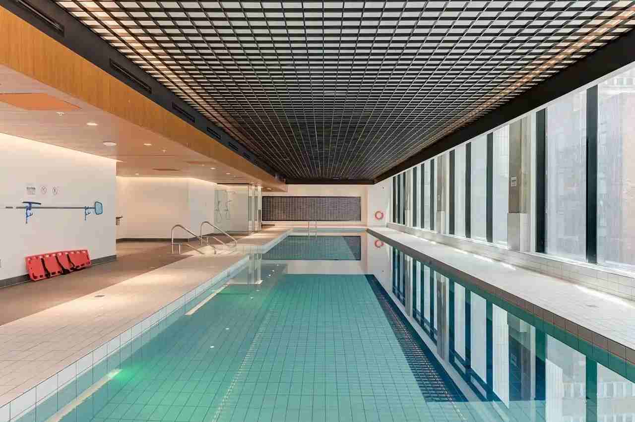 1235 Rue de Bleury #737 - Photo 2 of 17