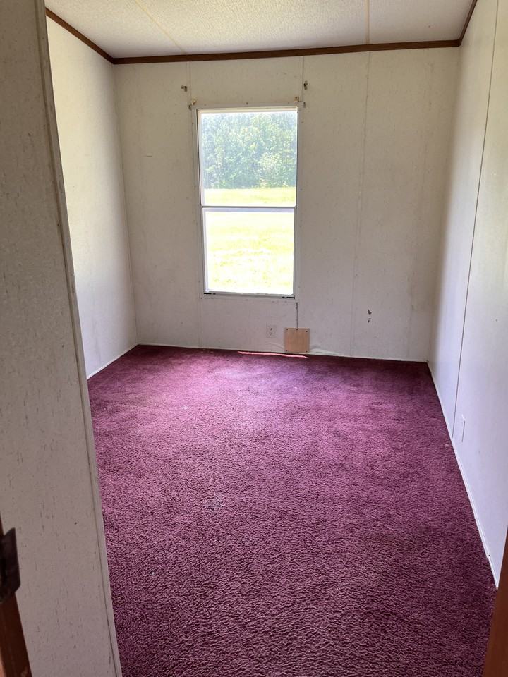 1403 Shanda Ct #NA - Photo 3 of 13